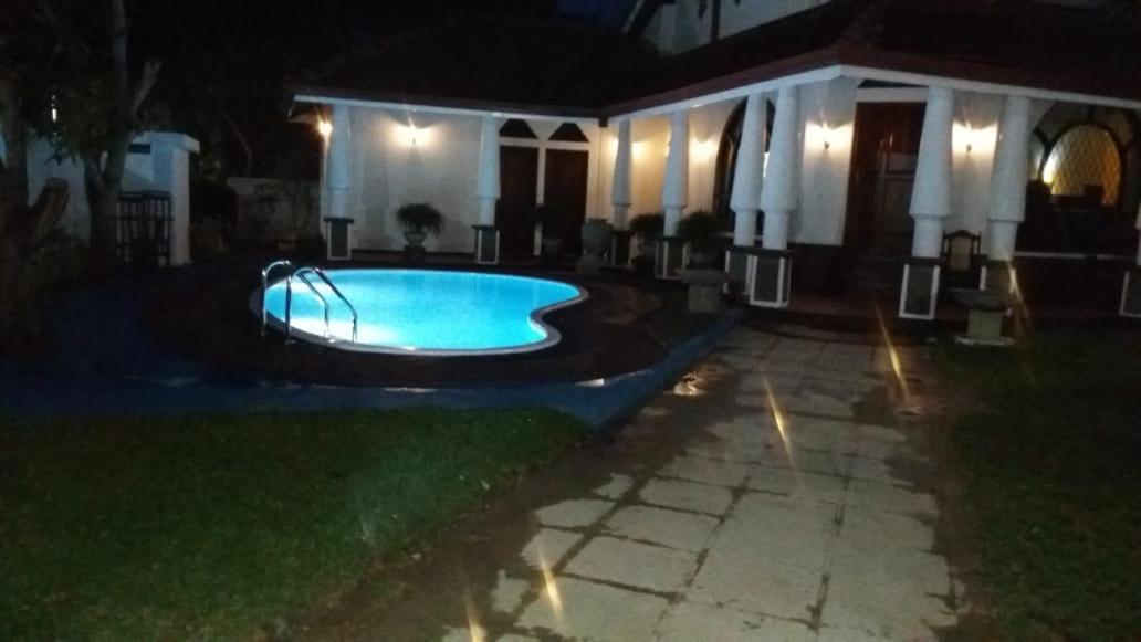 Olideb Gedara Hotell Negombo Exteriör bild