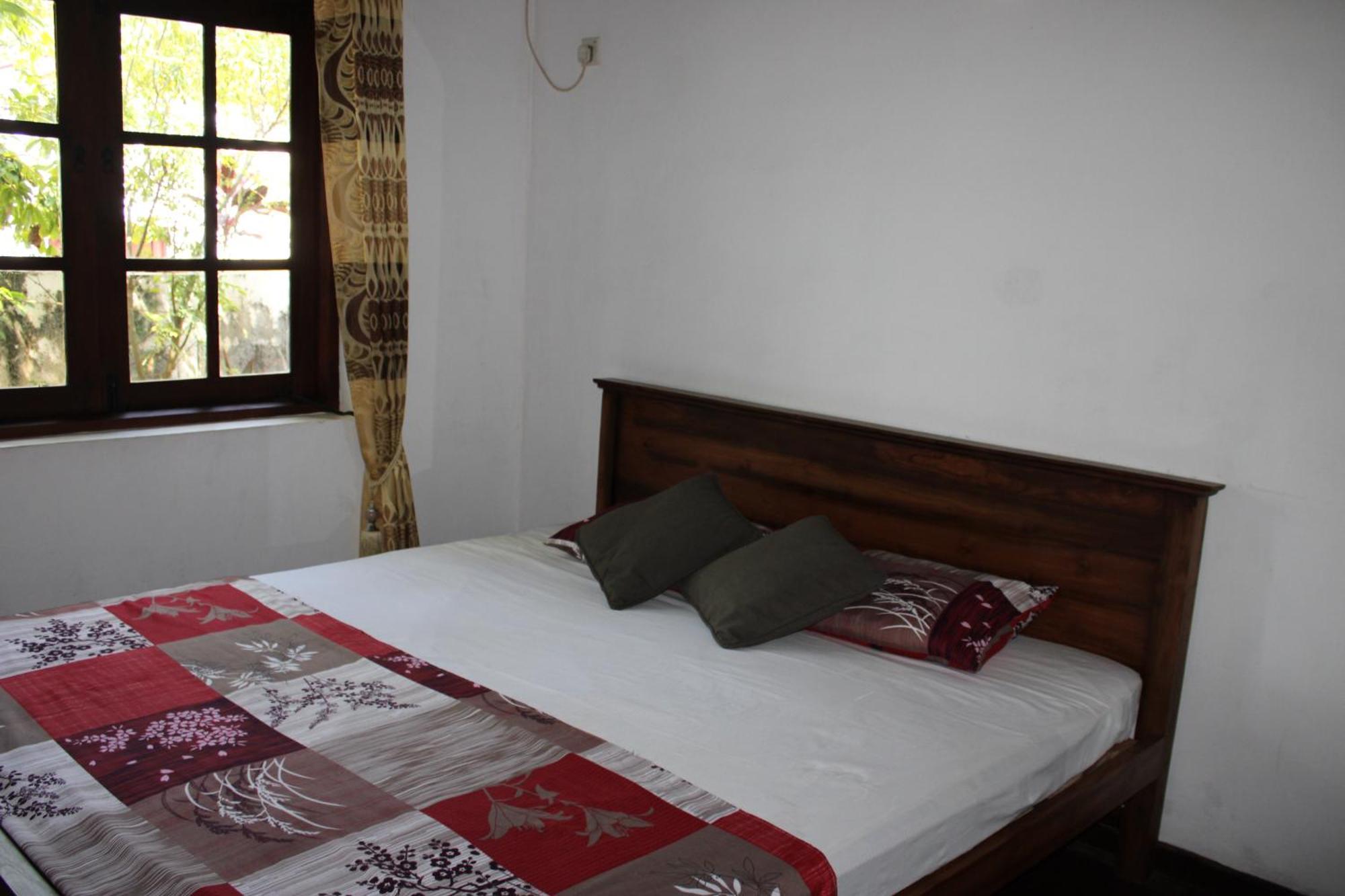 Olideb Gedara Hotell Negombo Exteriör bild